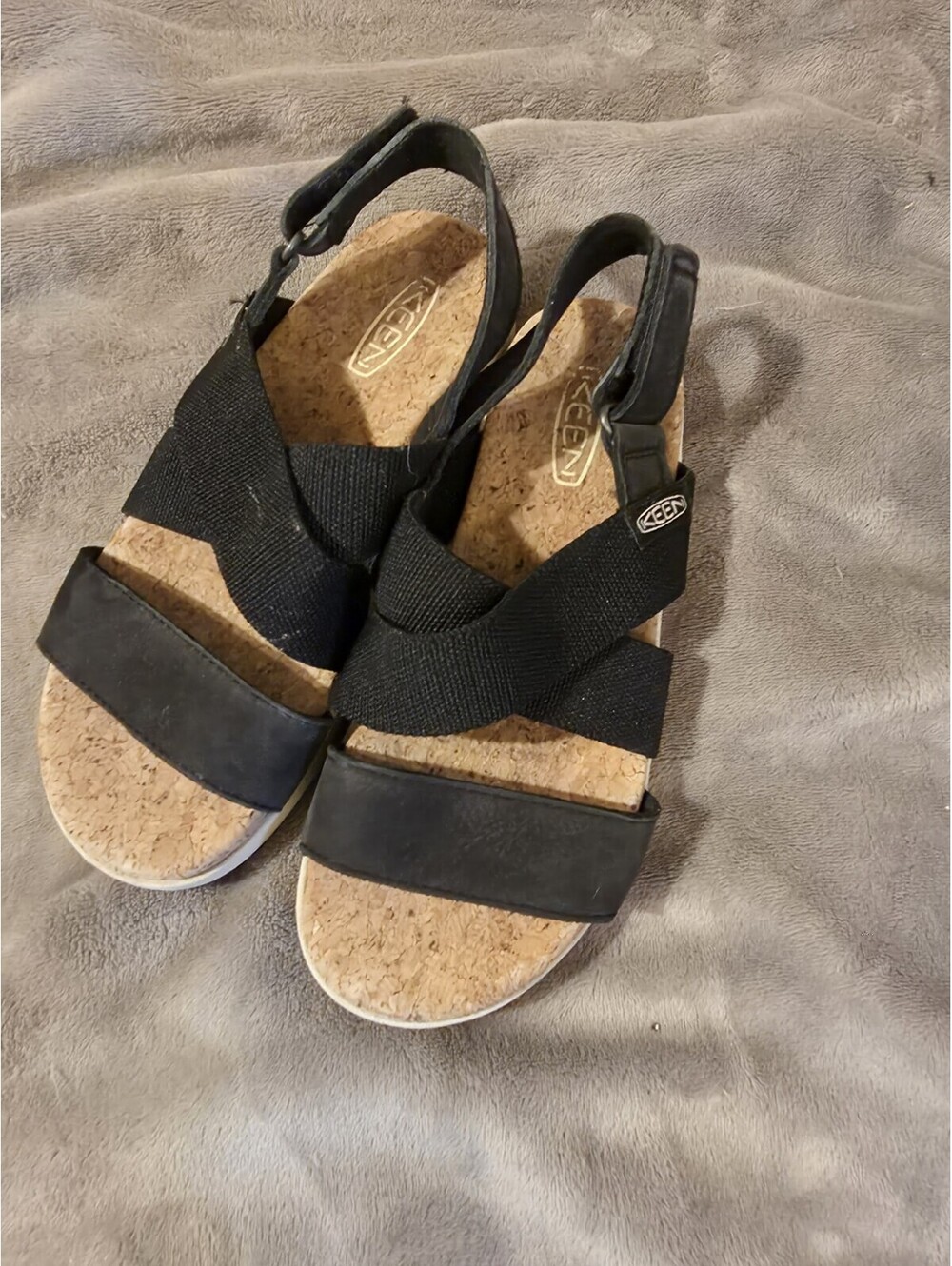 KEEN Elle Criss Cross Sandals Black With Cork Footbed Women's Size 7 - Picture 1 of 6